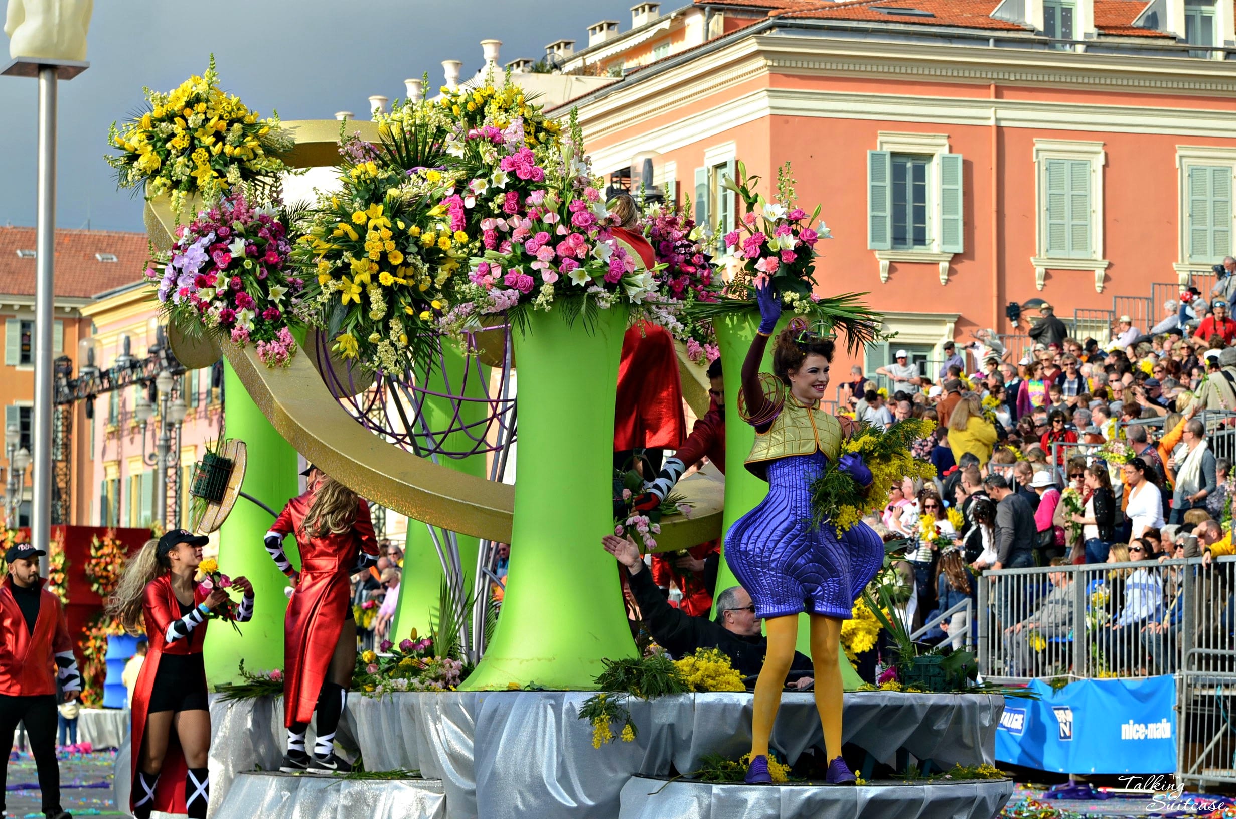 Photos That Will Make You Want to See The Nice Carnaval Battle of Flowers